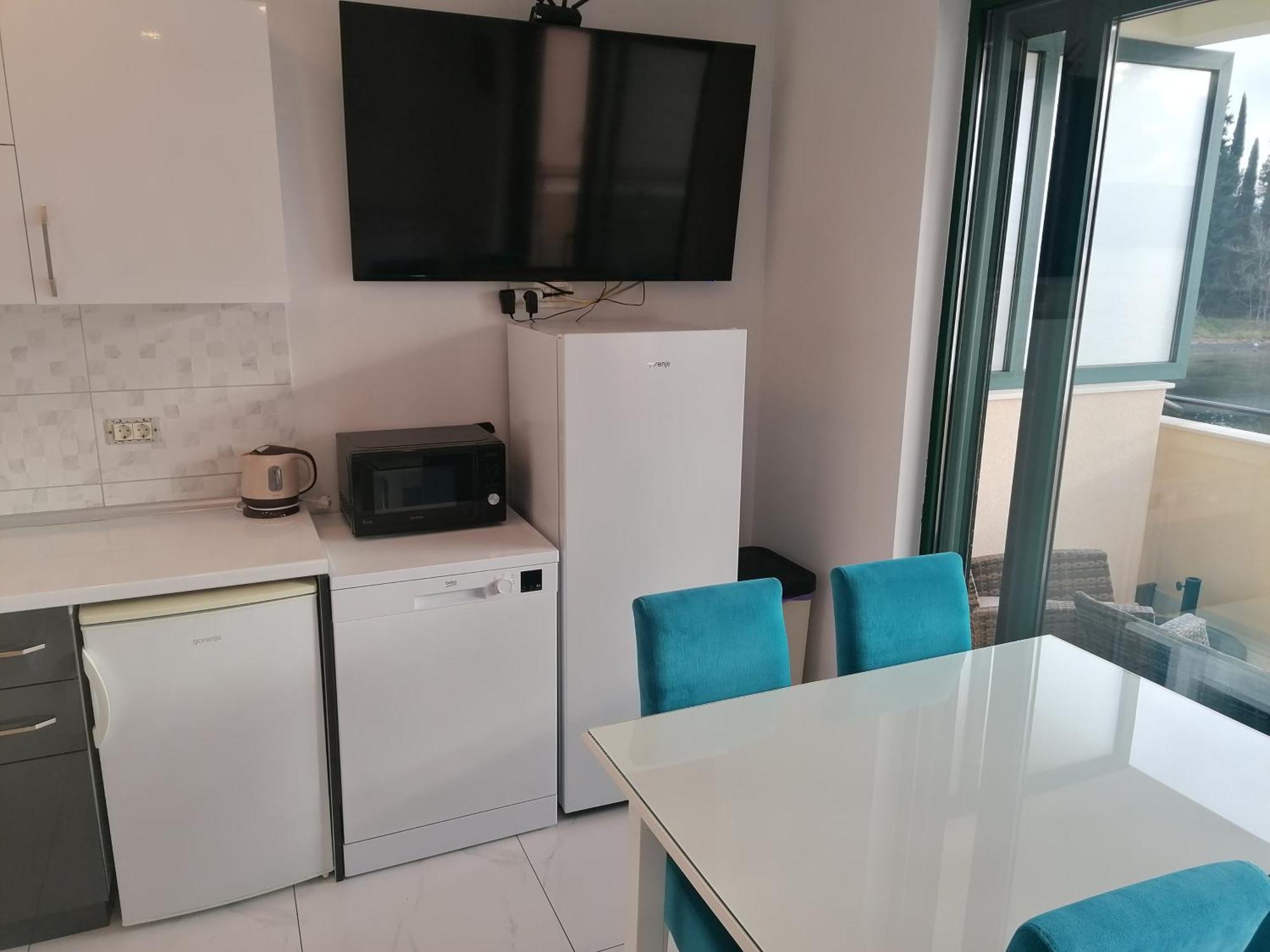 Olea Appartement Tivat Buitenkant foto