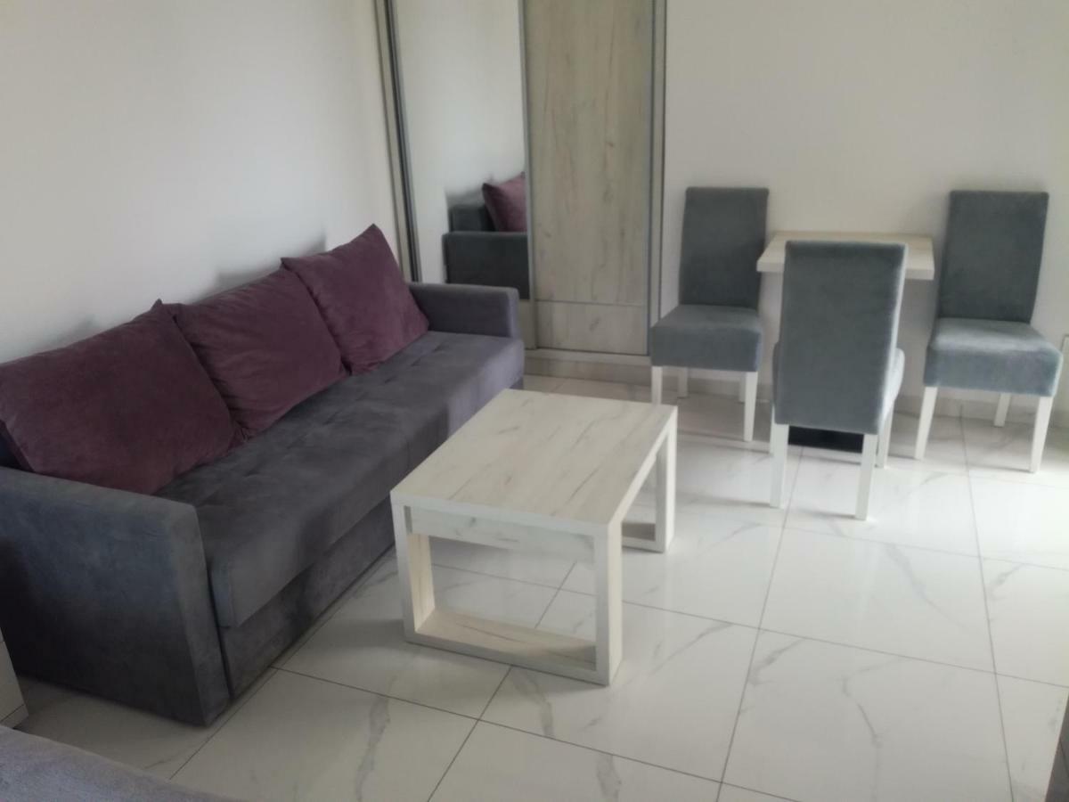 Olea Appartement Tivat Buitenkant foto